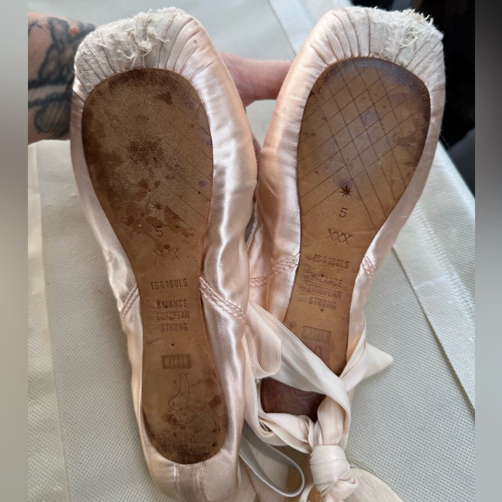 BLOCH 5 ballet point pink exercise dance shoes flats European - Picture 2 of 8